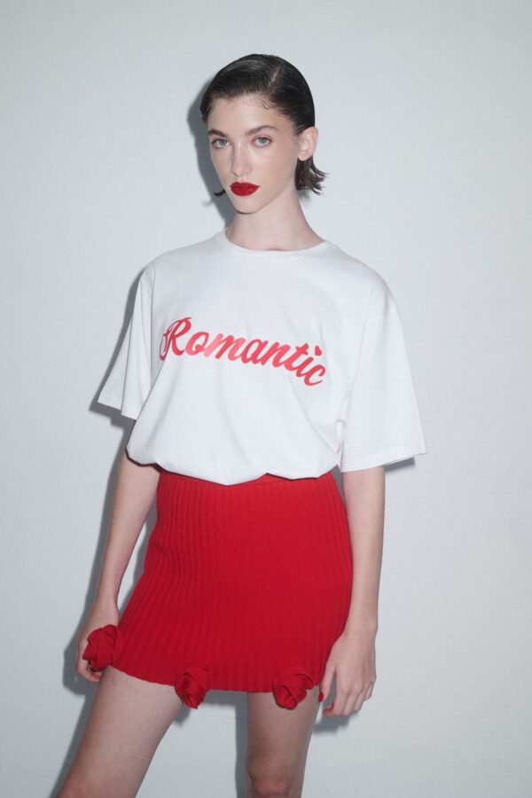 T-Shirt Printed “Romantic”