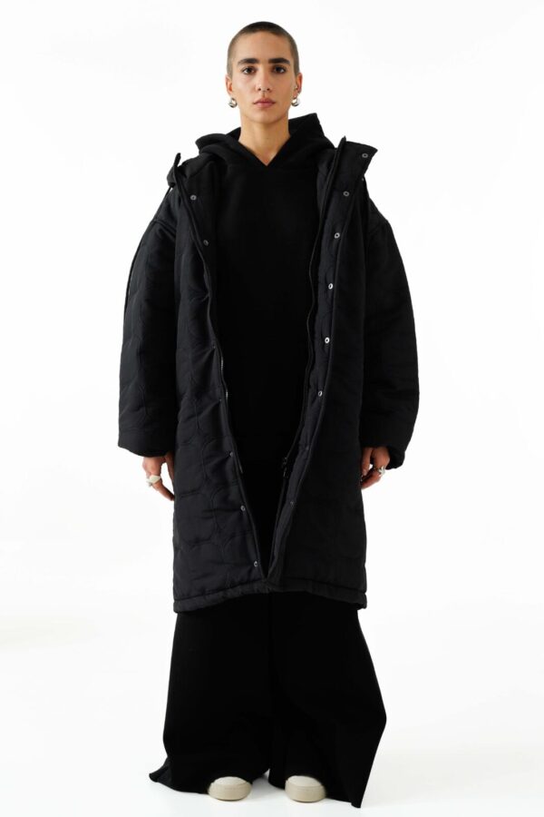 Oversized capitone coat