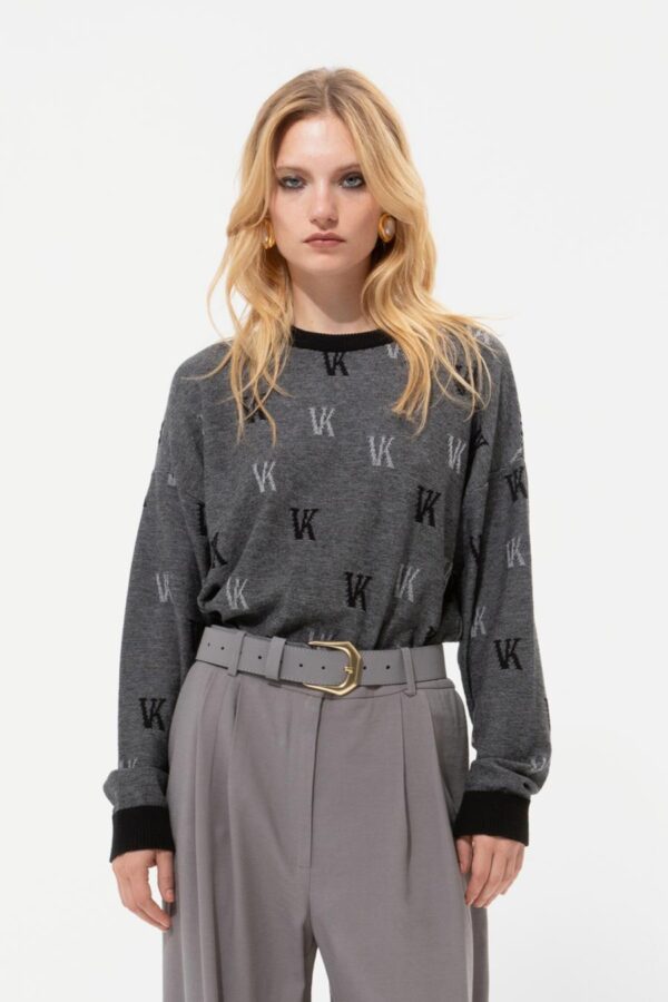 VK KNIT SWEATER